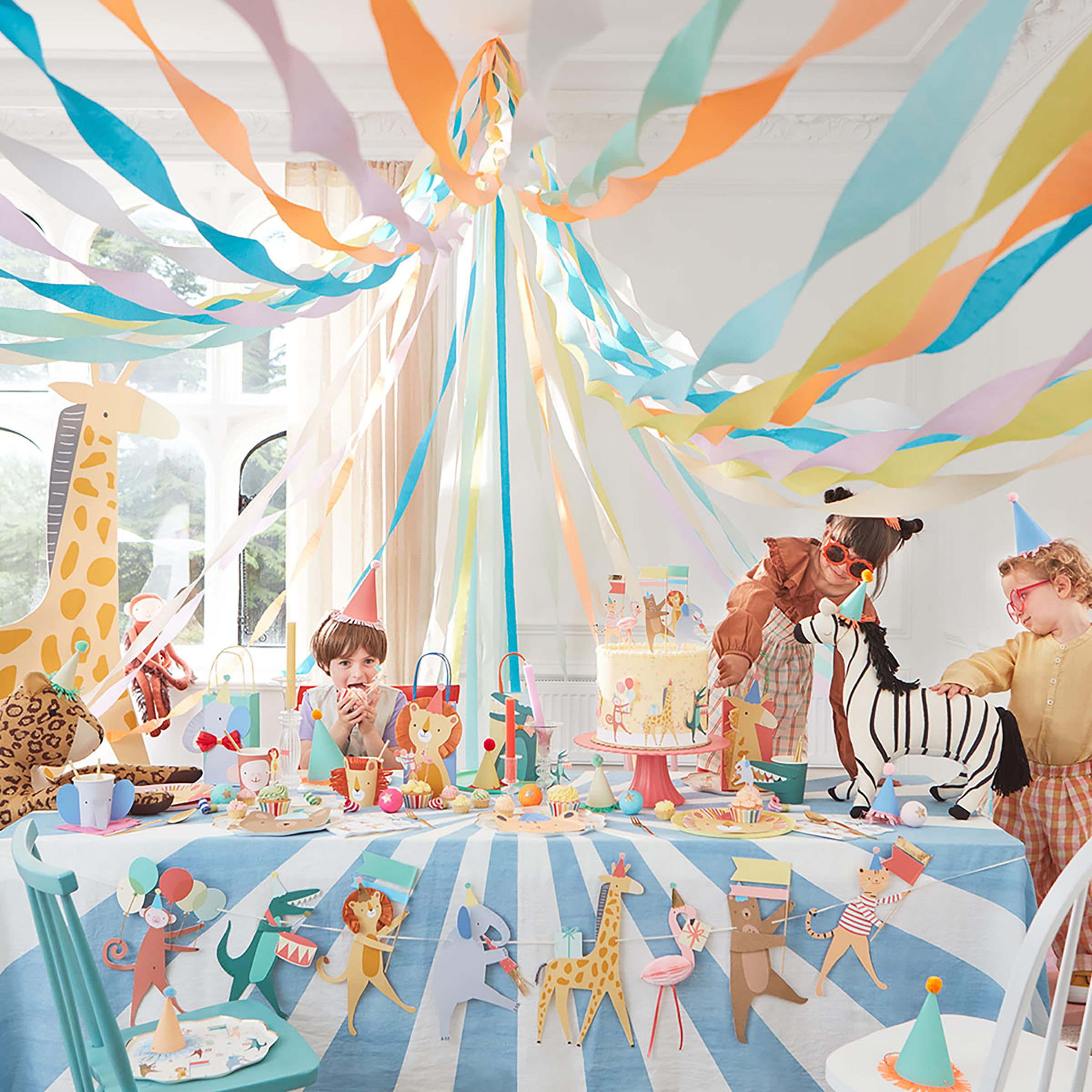 Meri Meri Animal Parade Party Banner (Pack of 1), 10' Strand Including Excess Cord, Reusable Meri Meri Garland - Image 2
