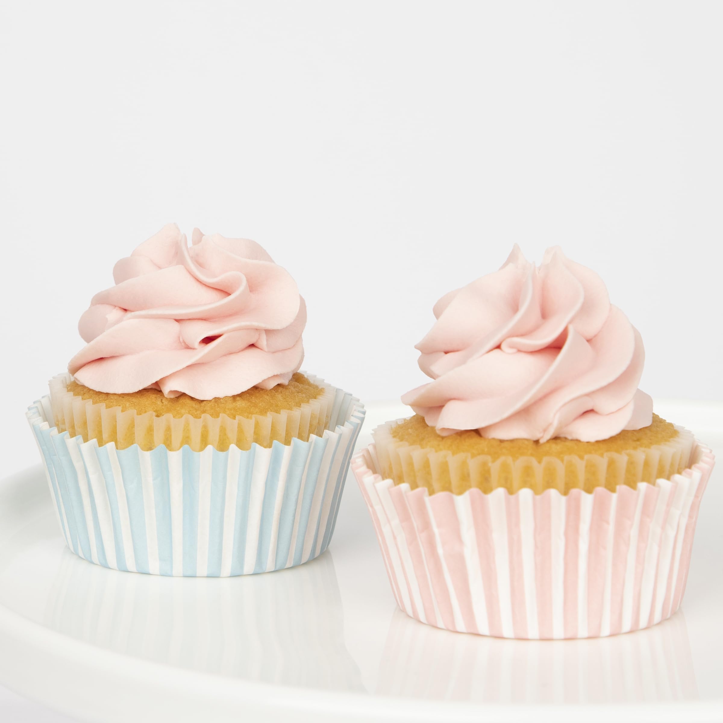 Meri Meri Cute Kittens Cupcake Kit (Pack of 24) - Image 7
