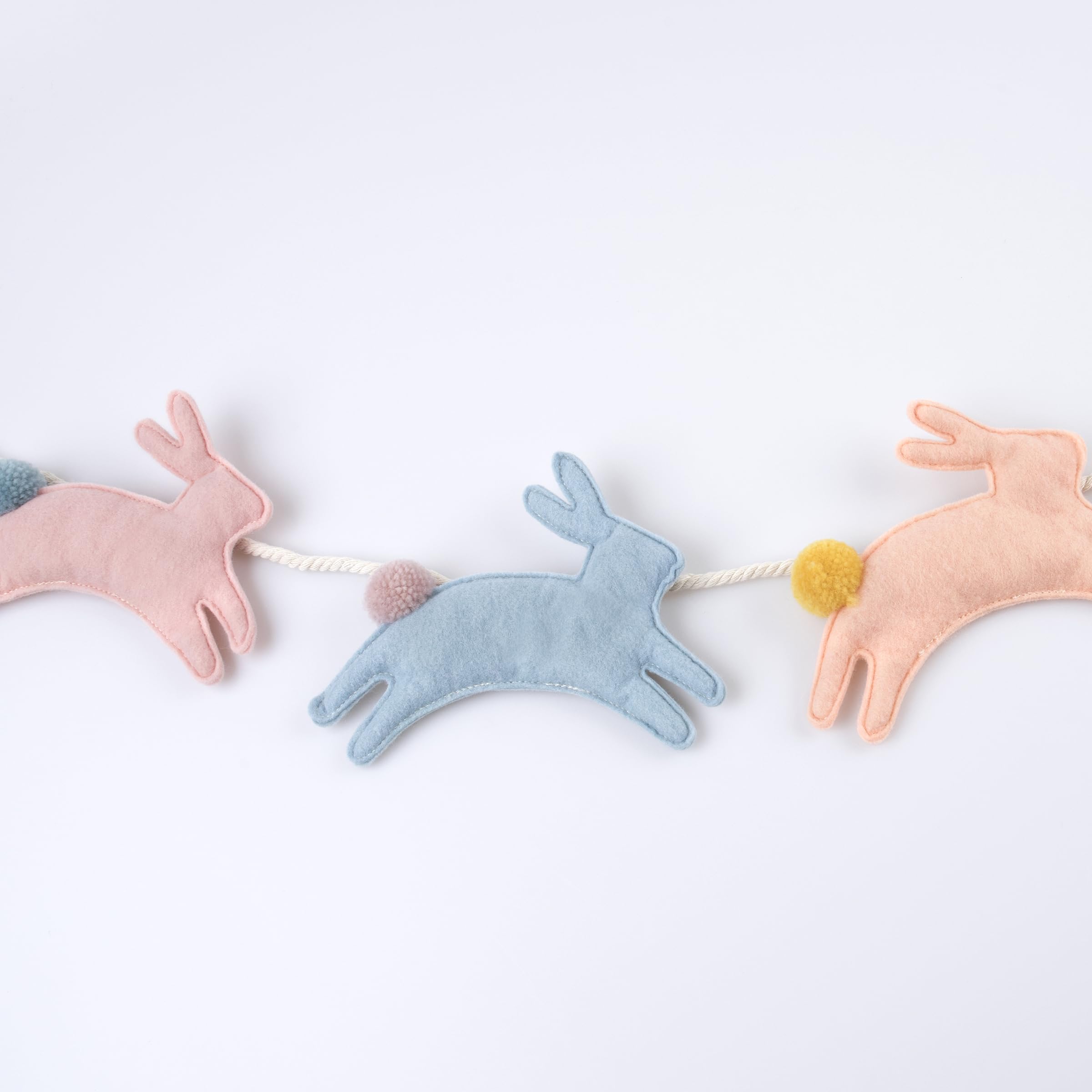Meri Meri Felt Bunny Garland (Pack of 1) - Image 4