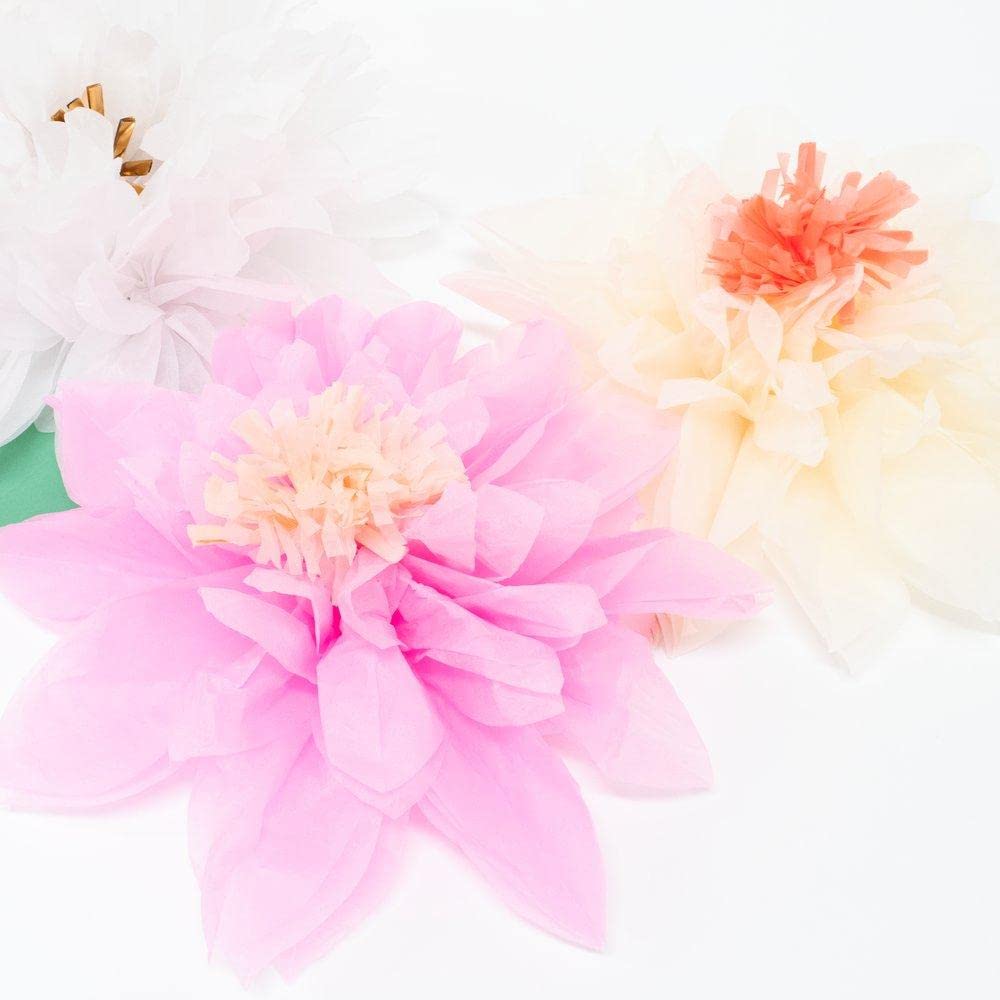 Meri Meri Flower Garden Giant Party Garland (Pack of 1), 8.5' Flower Garland (12.5" Including Excess Cord), Tissue Paper Flowers - Image 4