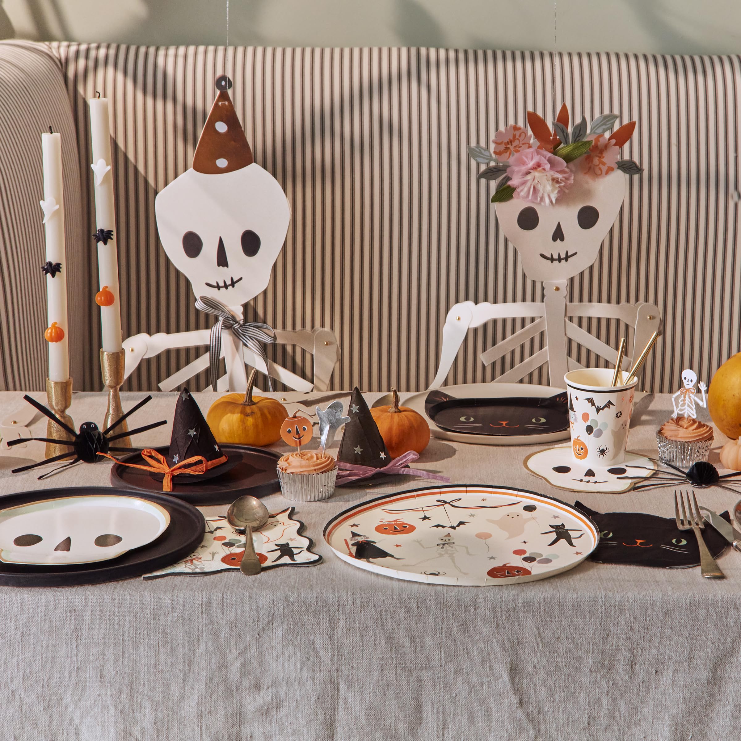 Meri Meri Giant Jointed Halloween Skeletons, Skeleton Couple & Dog Halloween Party Decorations, Skeleton Heights 48”, Dog Skeleton 24”, Fully Assembled, Hanging Loop Included - Image 3