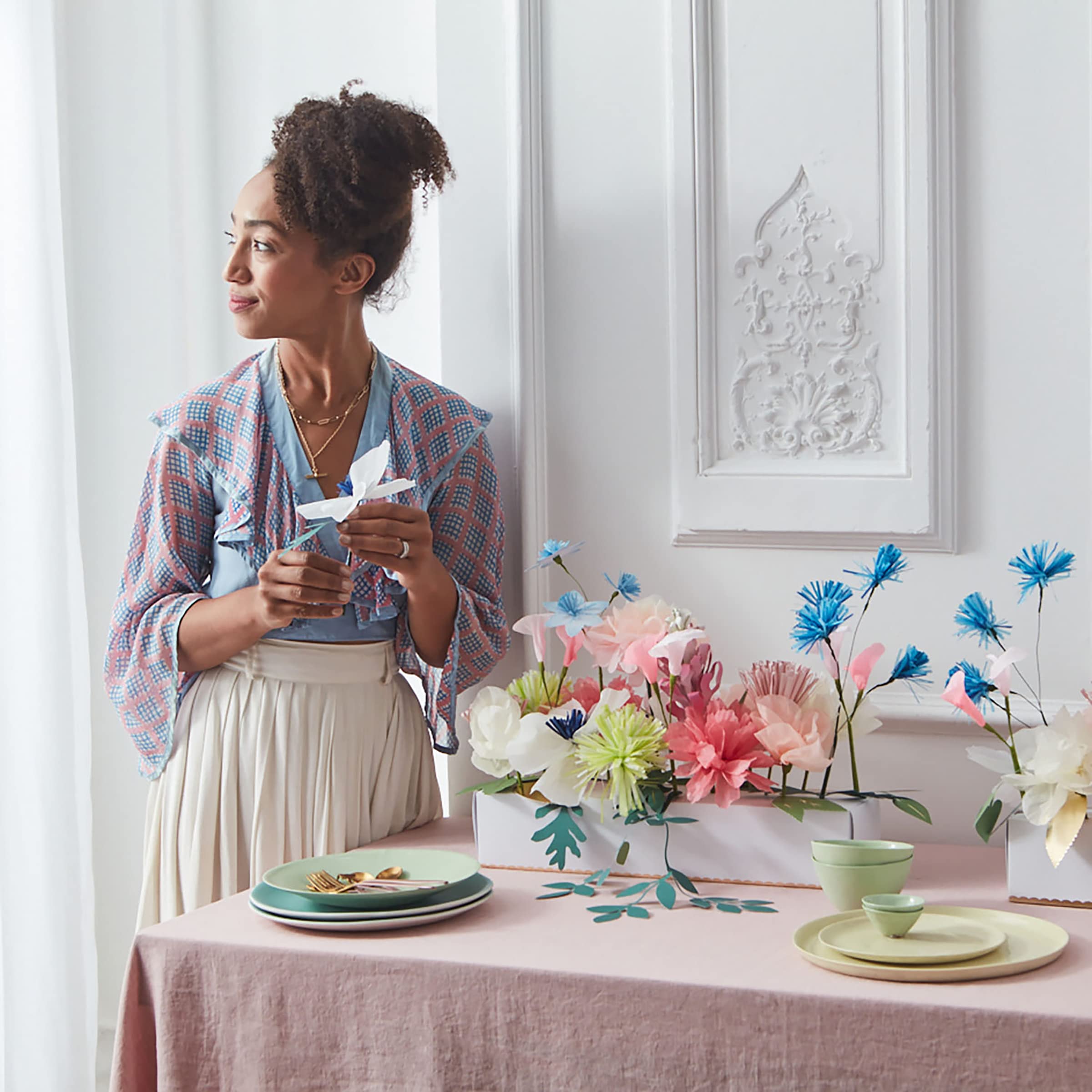 Meri Meri Hazel Gardiner Spring & Summer Table Centerpiece (Pack of 1) - Image 3