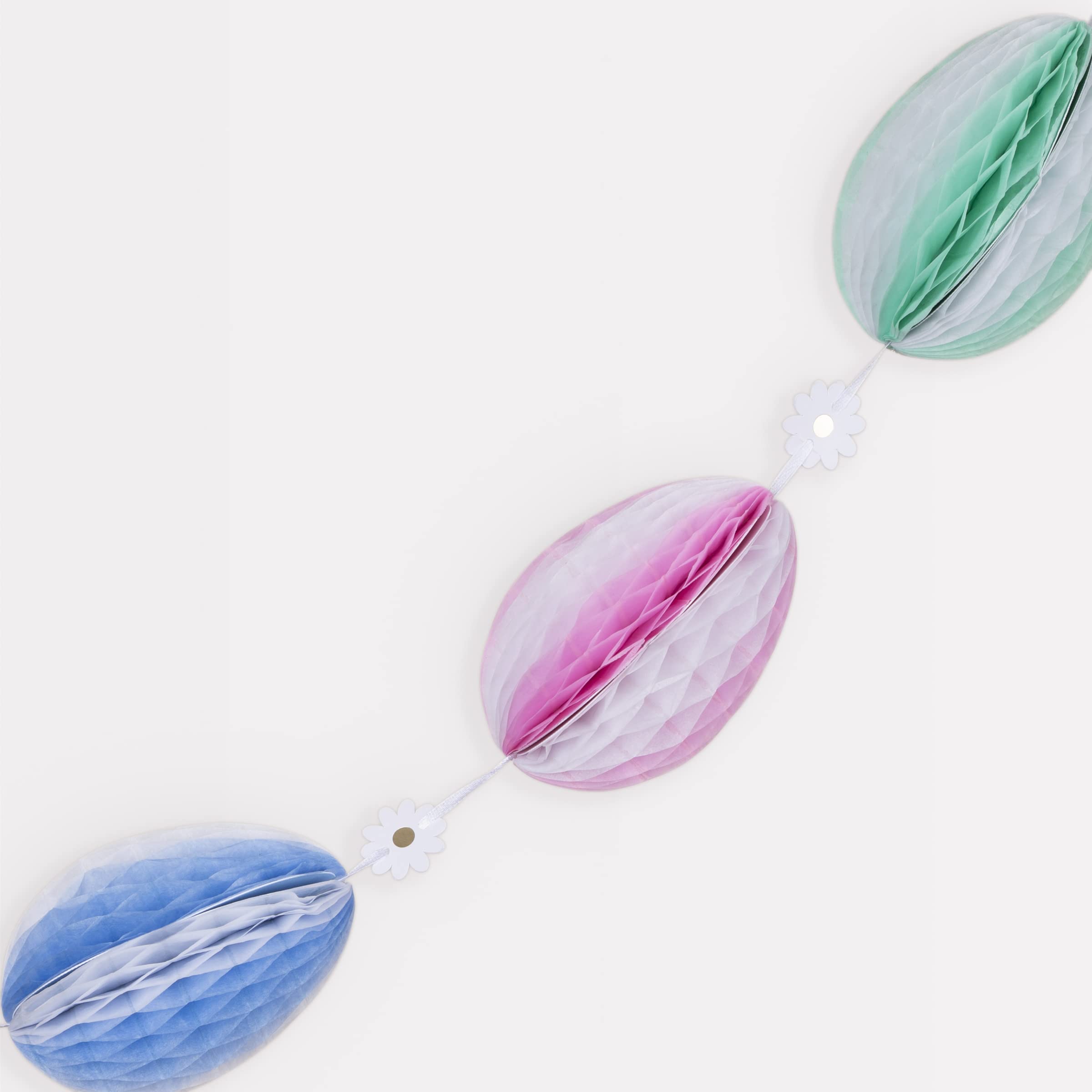 Meri Meri Honeycomb Egg Party Banner (Pack of 1), 10' Party Garland with Excess Cord - Image 3