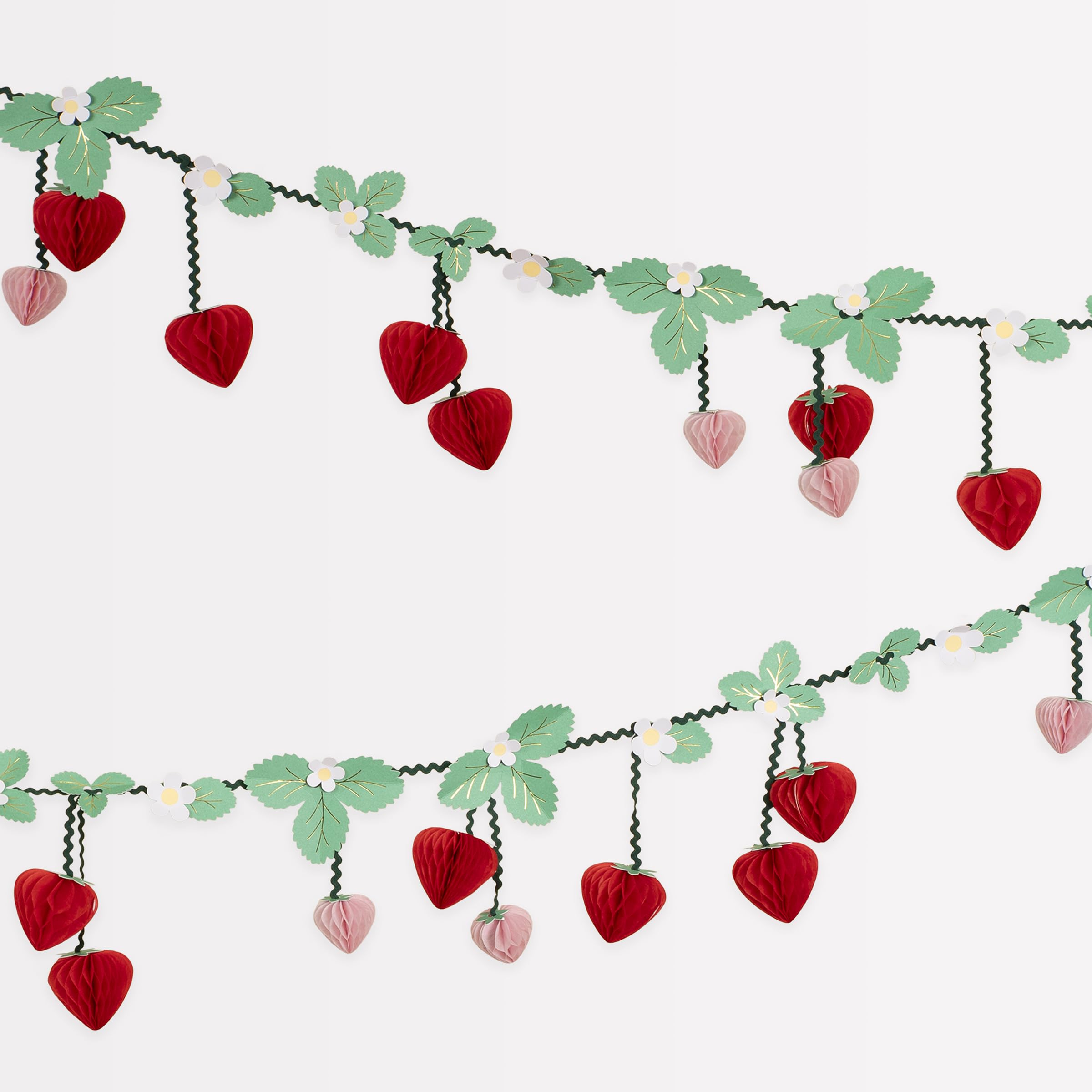 Meri Meri Honeycomb Strawberry Garland (Pack of 1), 3D Paper Garland, Easy to Hang, Reusable, Baby Shower Decorations, Garden Party, 8.8' Including Excess Cord
