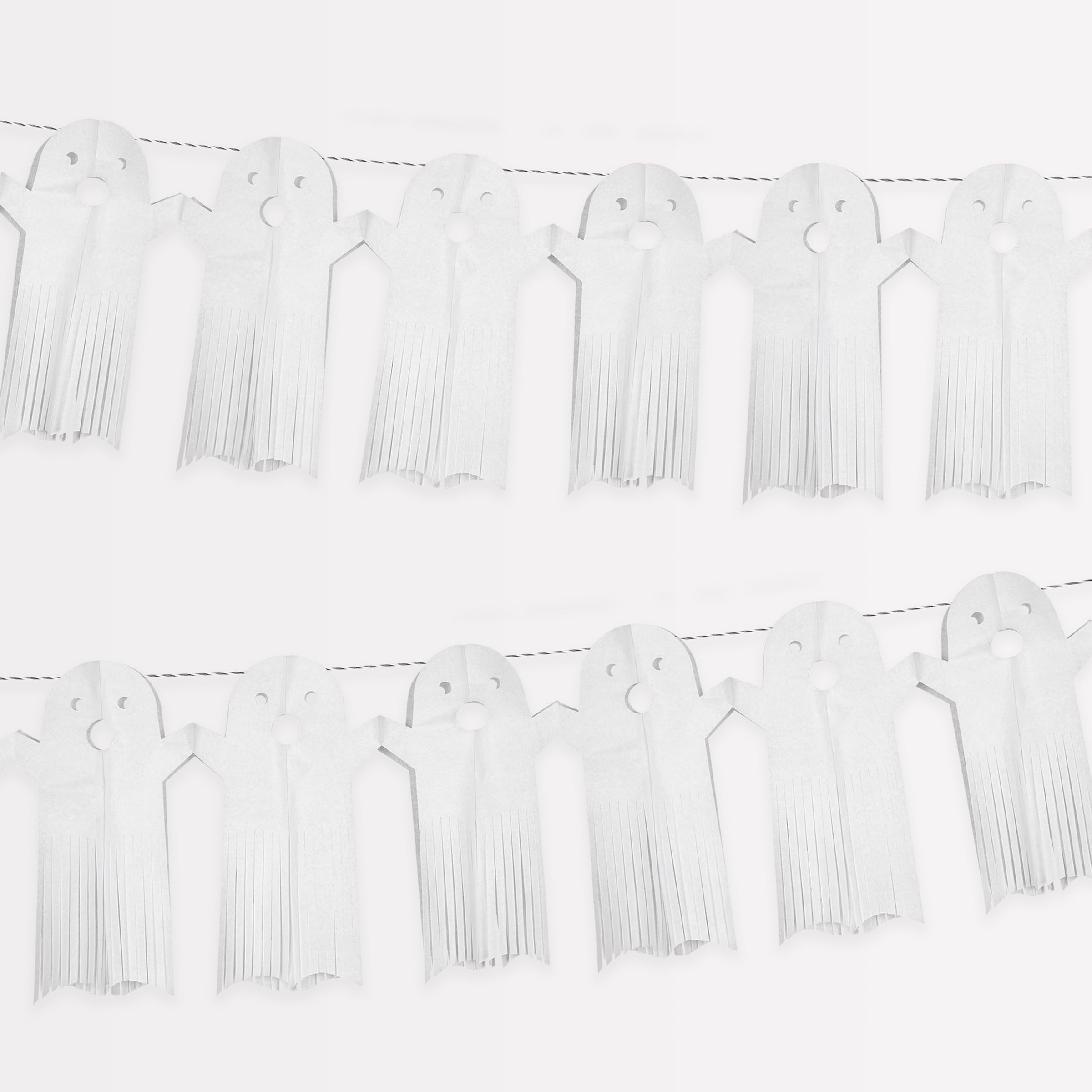 Meri Meri Large Tissue Paper Ghosts Halloween Garland (Pack of 1), 6.5’ Strand with Excess Cord, Features 10 White Ghosts with Cut Out Fringed Details, Large Reusable Halloween Party Decoration - Image 3
