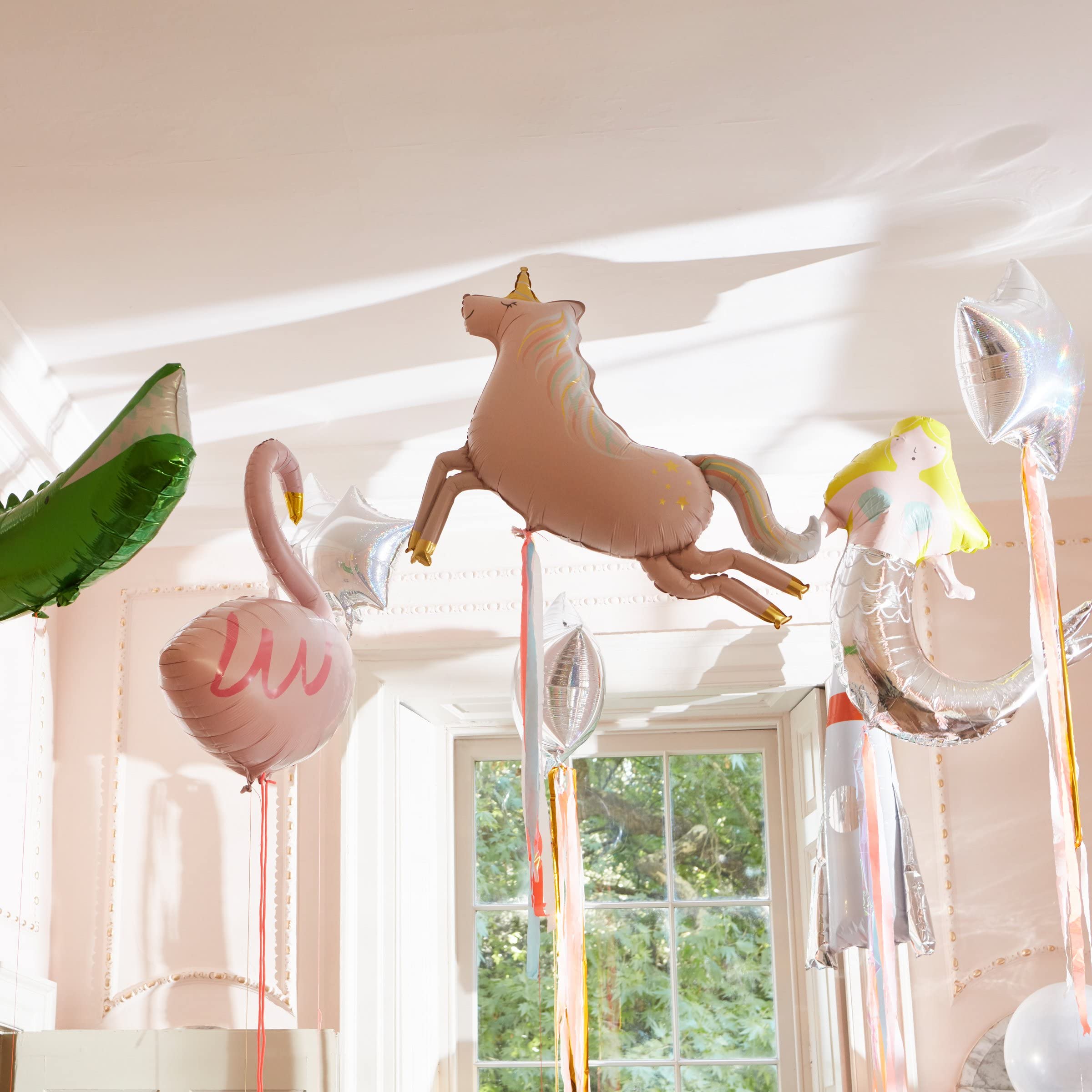 Meri Meri Magical Unicorn Foil Balloon (Pack of 1) - XL Pastel Rainbow Unicorn Party Decoration with Gold Foil Accents, Birthday Balloon for Kids - Image 3