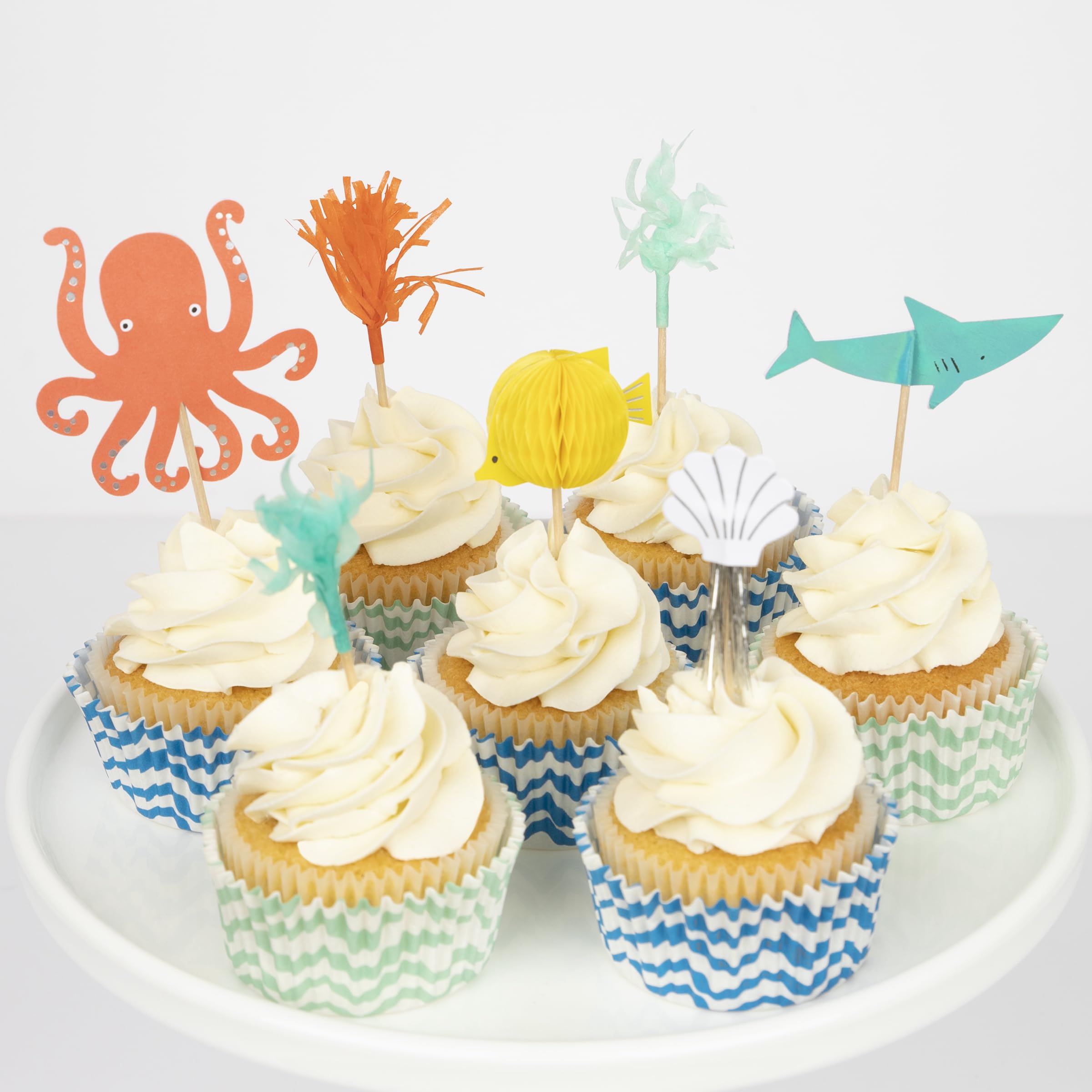 Meri Meri Octopus & Shark Cupcake Kit (Pack of 24) - Image 3