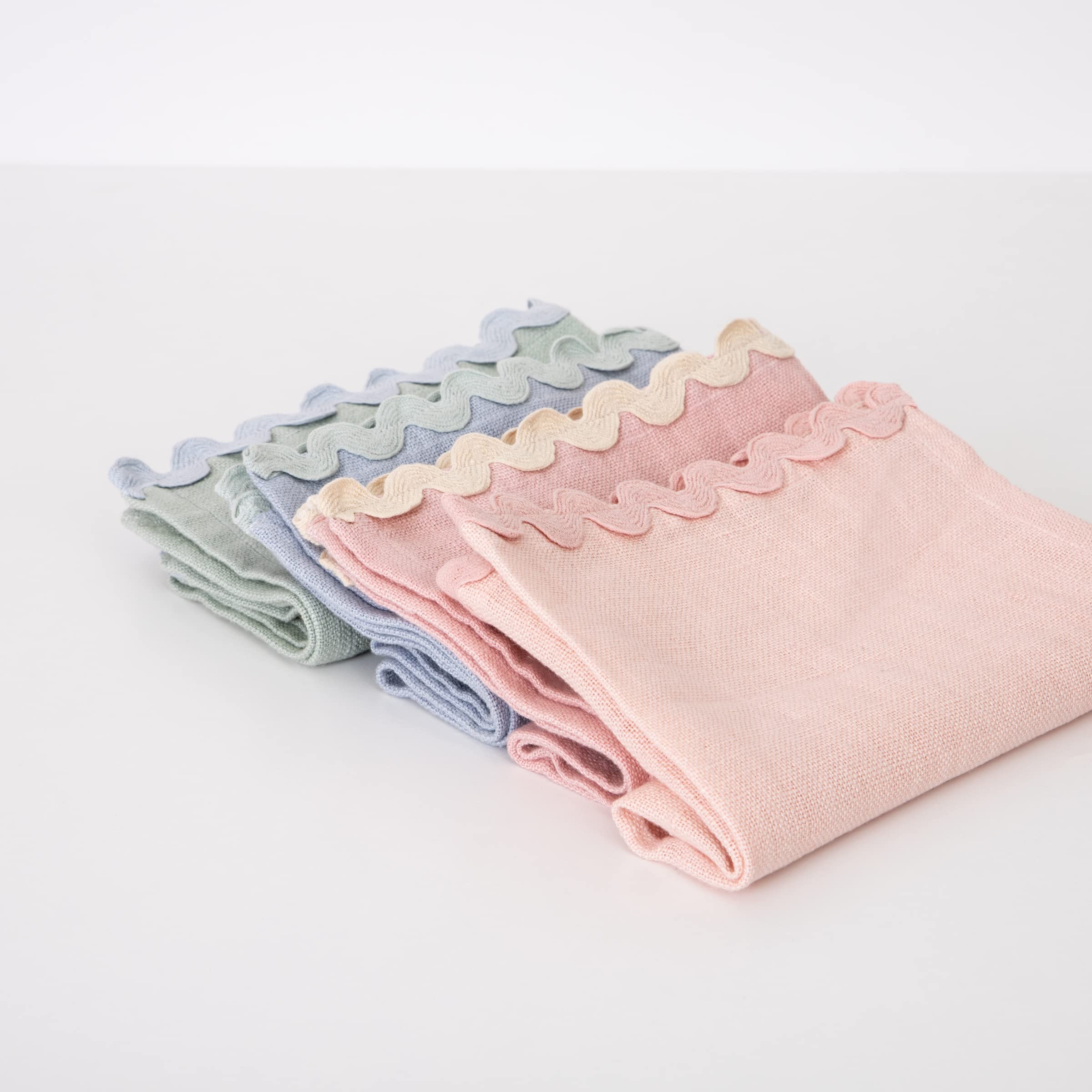 Meri Meri Pastel Fabric Napkins (Pack of 4) - Image 4
