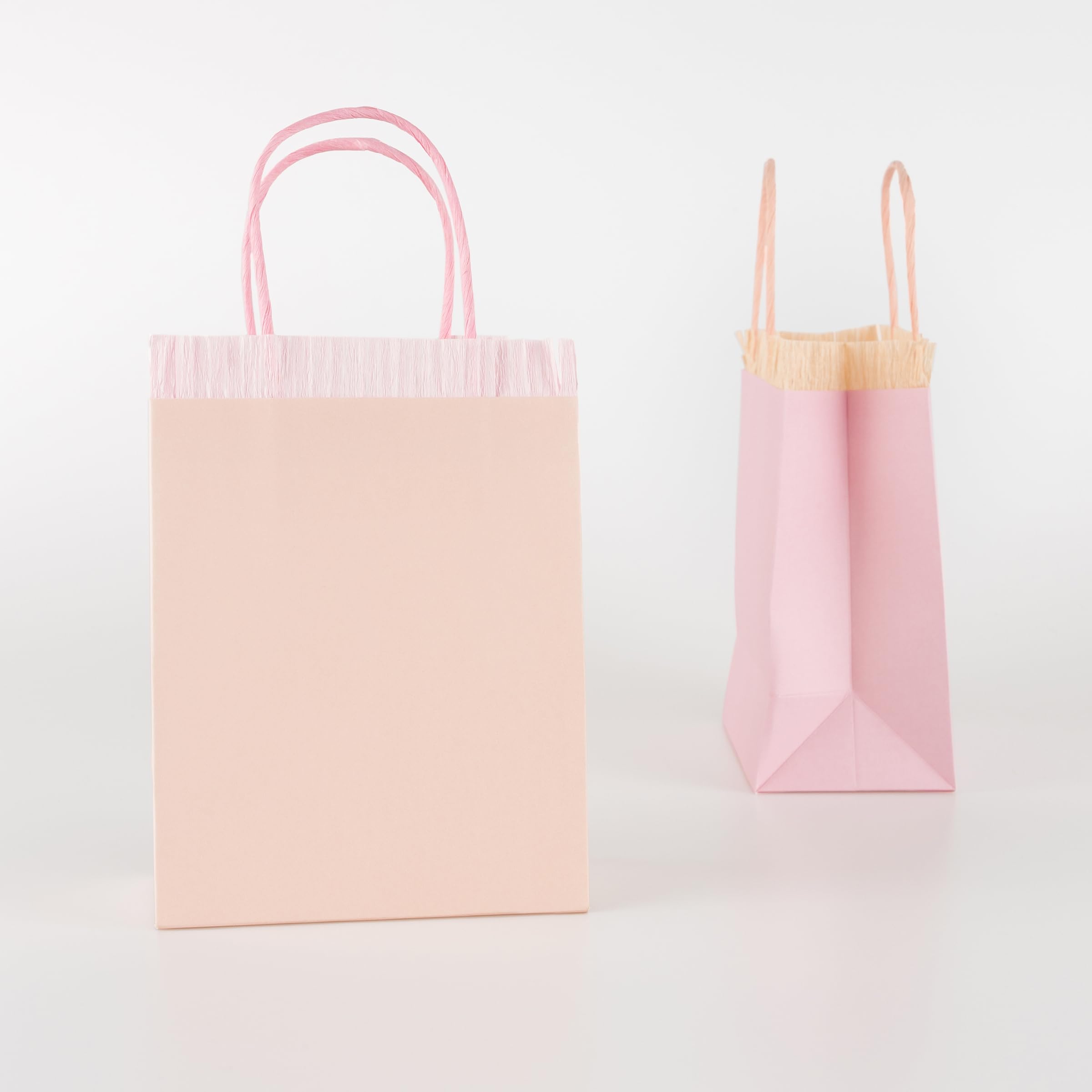 Meri Meri Pink Fringe Party Bags (Pack of 8) - Image 2