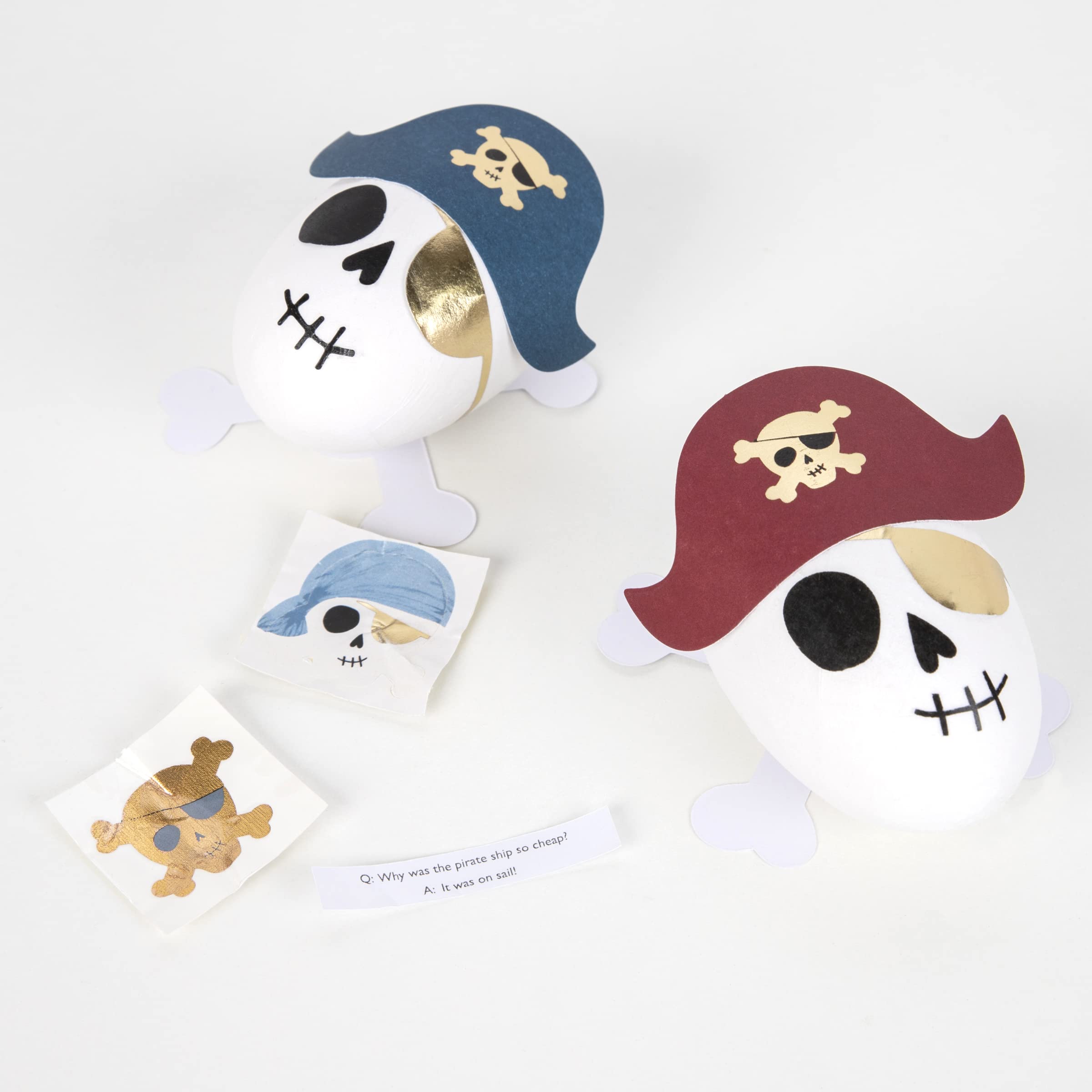 Meri Meri Pirate Skulls Surprise Balls (Pack of 3) - Image 3