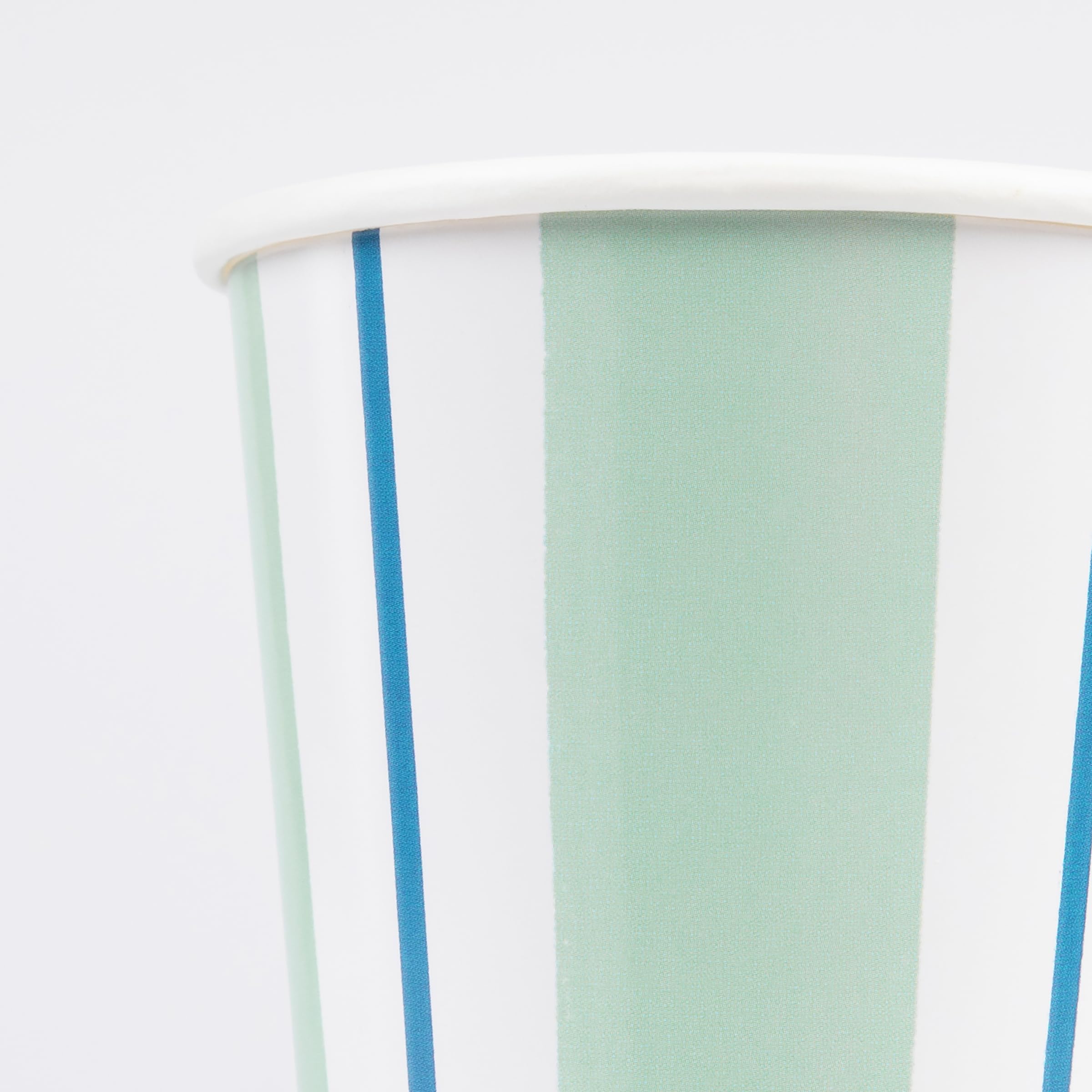 Meri Meri Preppy Stripe Cups (Pack of 8), Paper Cups, Disposable, 9oz., Sized for Kids & Adults, Ideal for Hot or Cold Party Drinks - Image 3