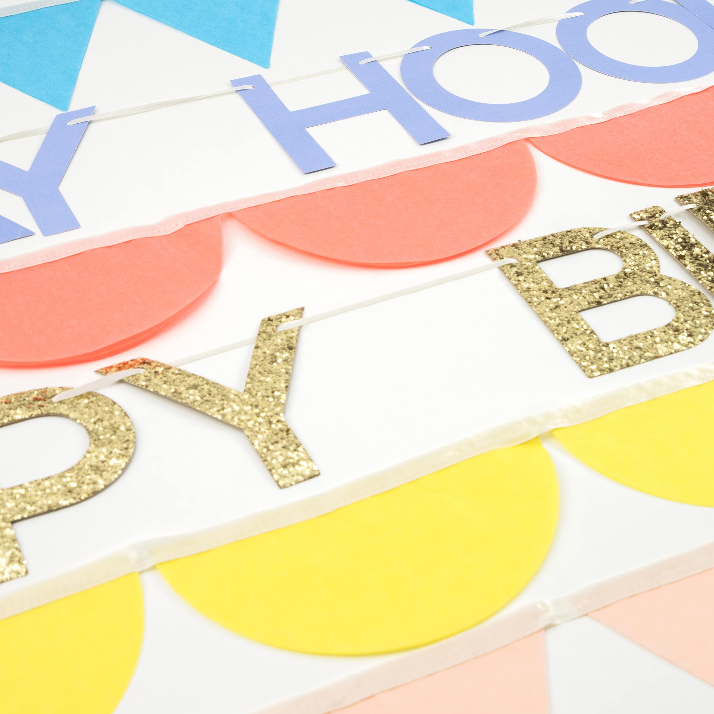 Meri Meri Rainbow Birthday Garlands (Pack of 8) - Image 3