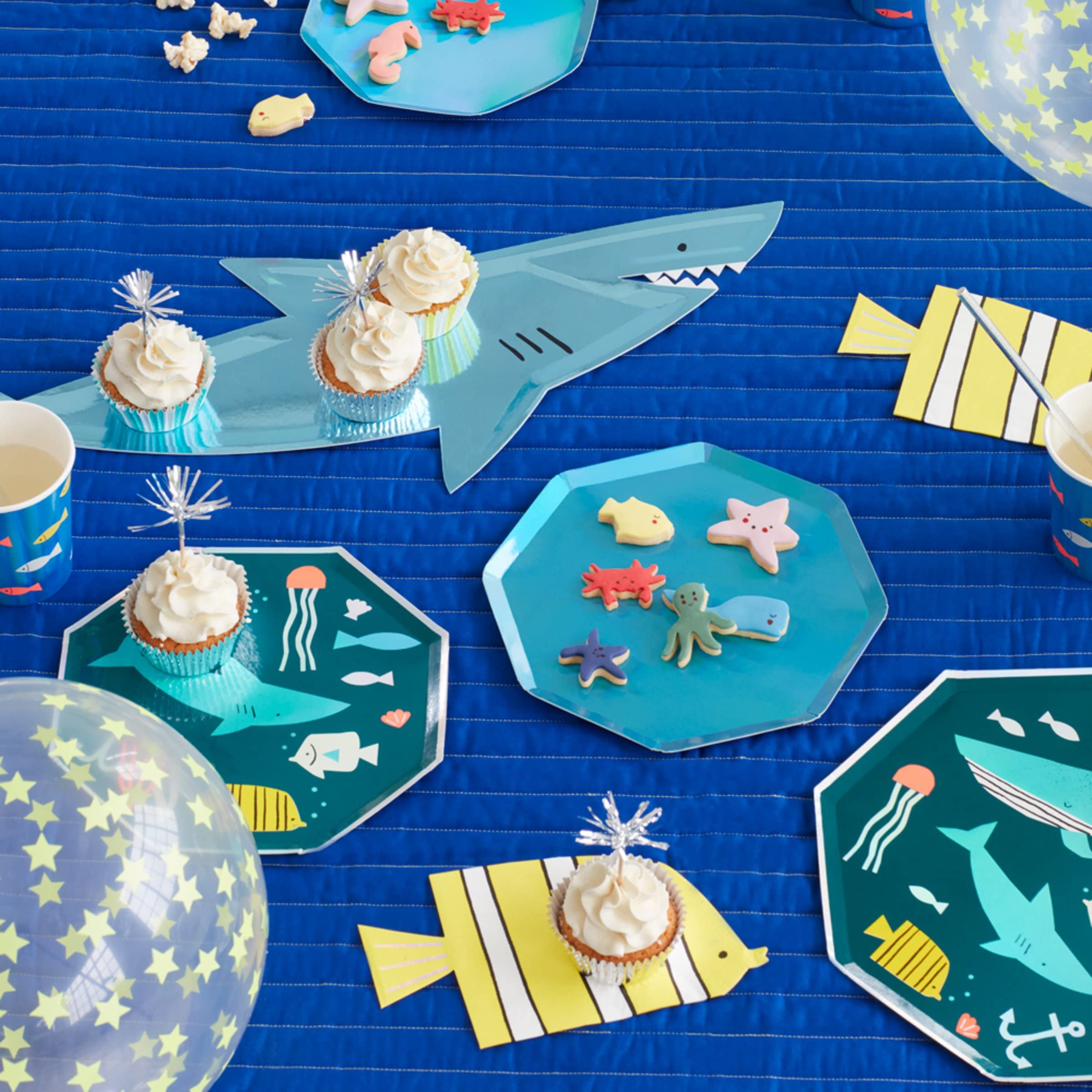 Meri Meri Shark Platters (Pack of 4) - Image 3