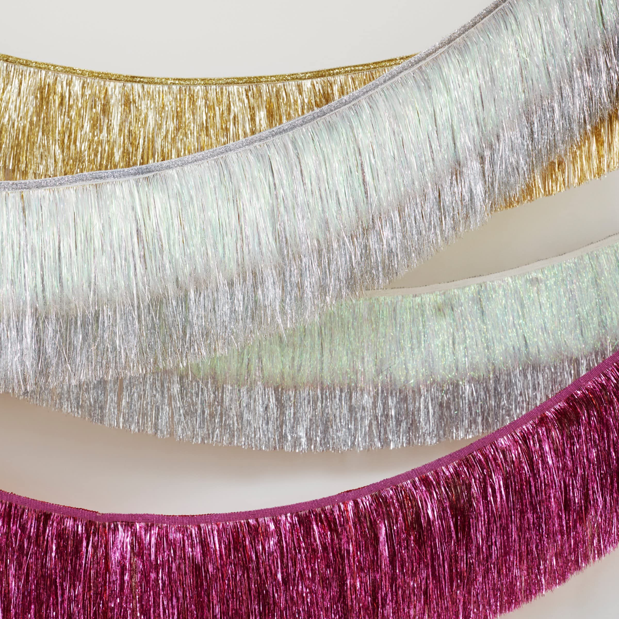 Meri Meri Silver Iridescent Tinsel Fringe Garland (Pack of 1) - Image 5