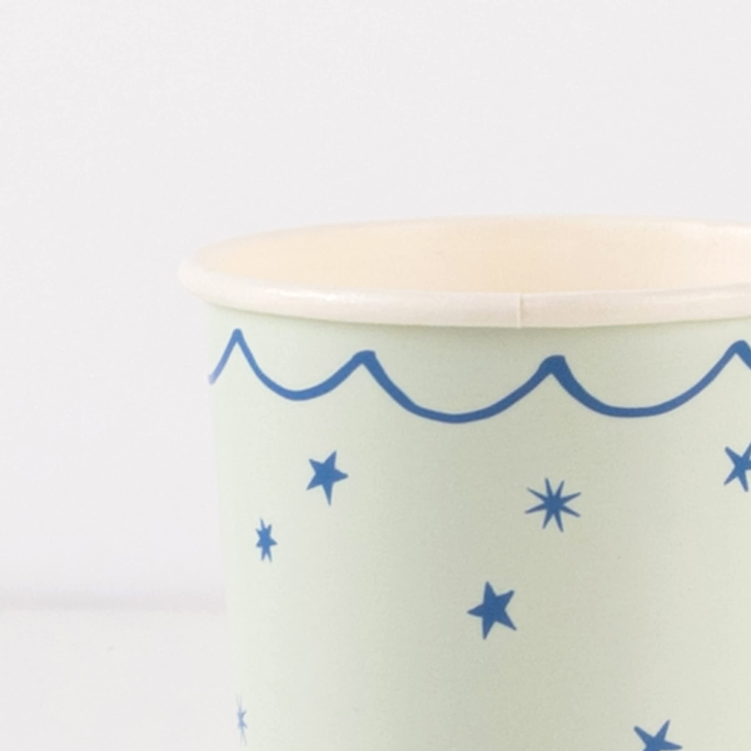Meri Meri Star Pattern Cups (Pack of 8) - Image 3