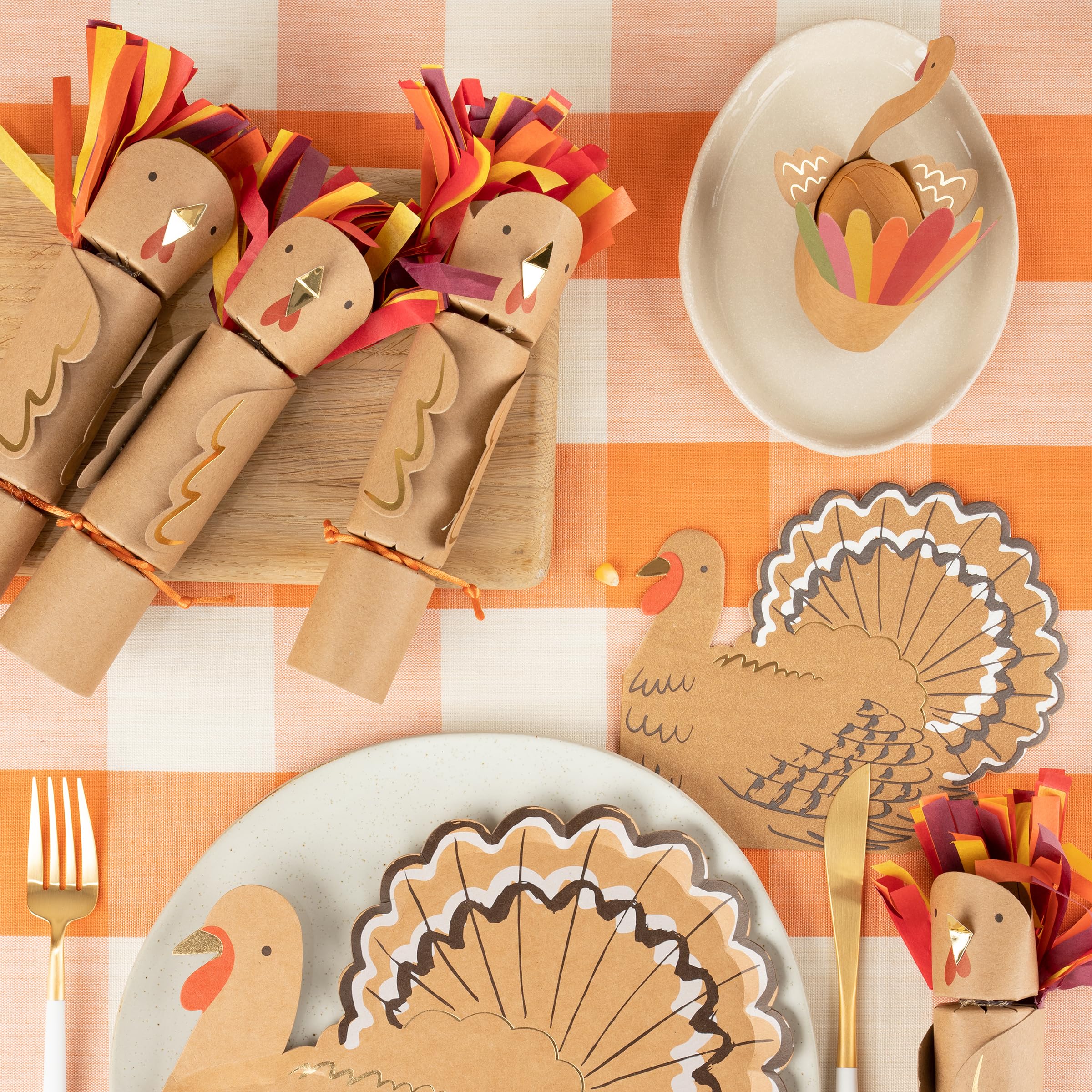 Meri Meri Thanksgiving Paper Plates, Pack of 8 Disposable Thanksgiving Plates, Festive Shaped Paper Dishes - Image 3