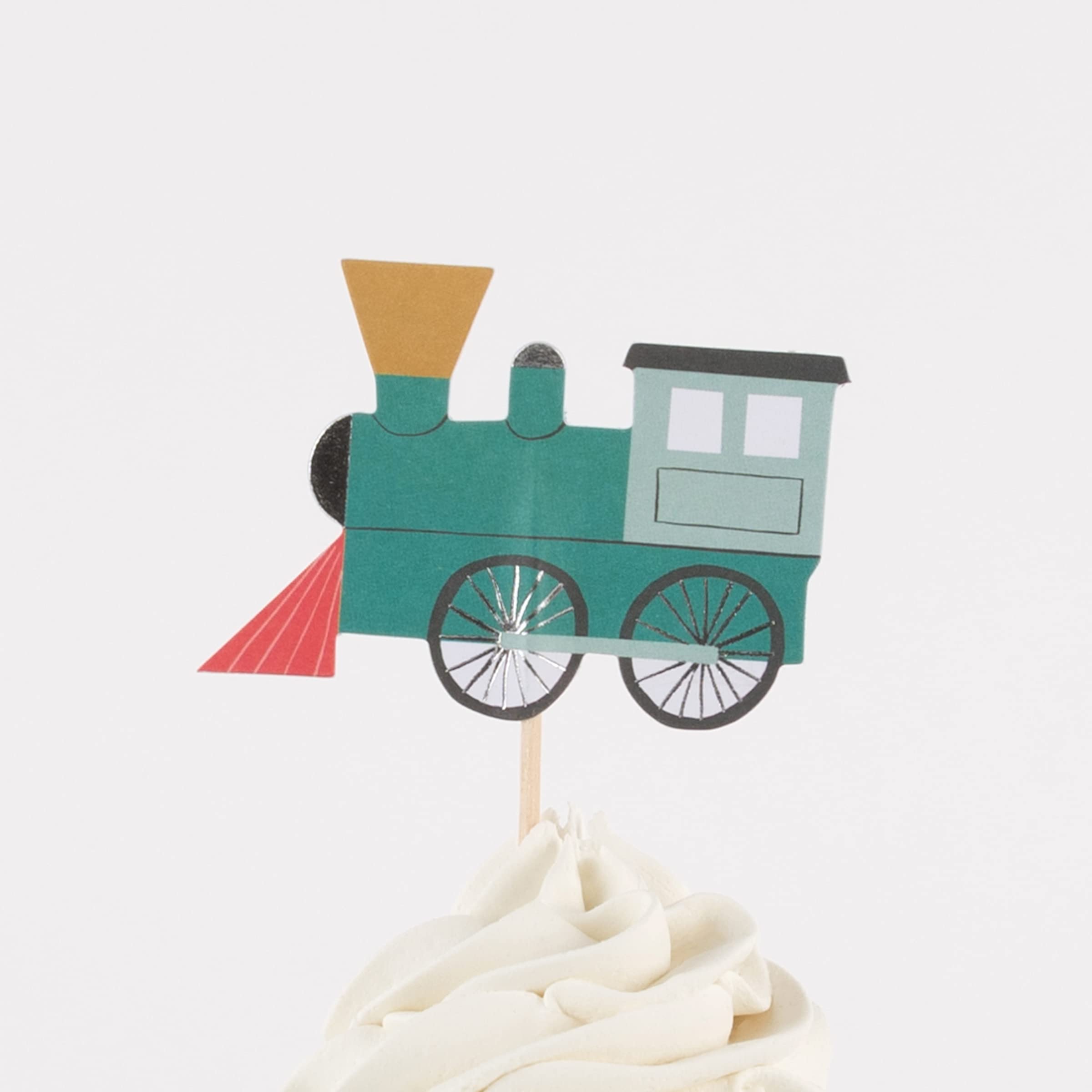 Meri Meri Train Cupcake Kit (Pack of 24), Disposable Train Cupcake Toppers & Matching Liners - Image 5