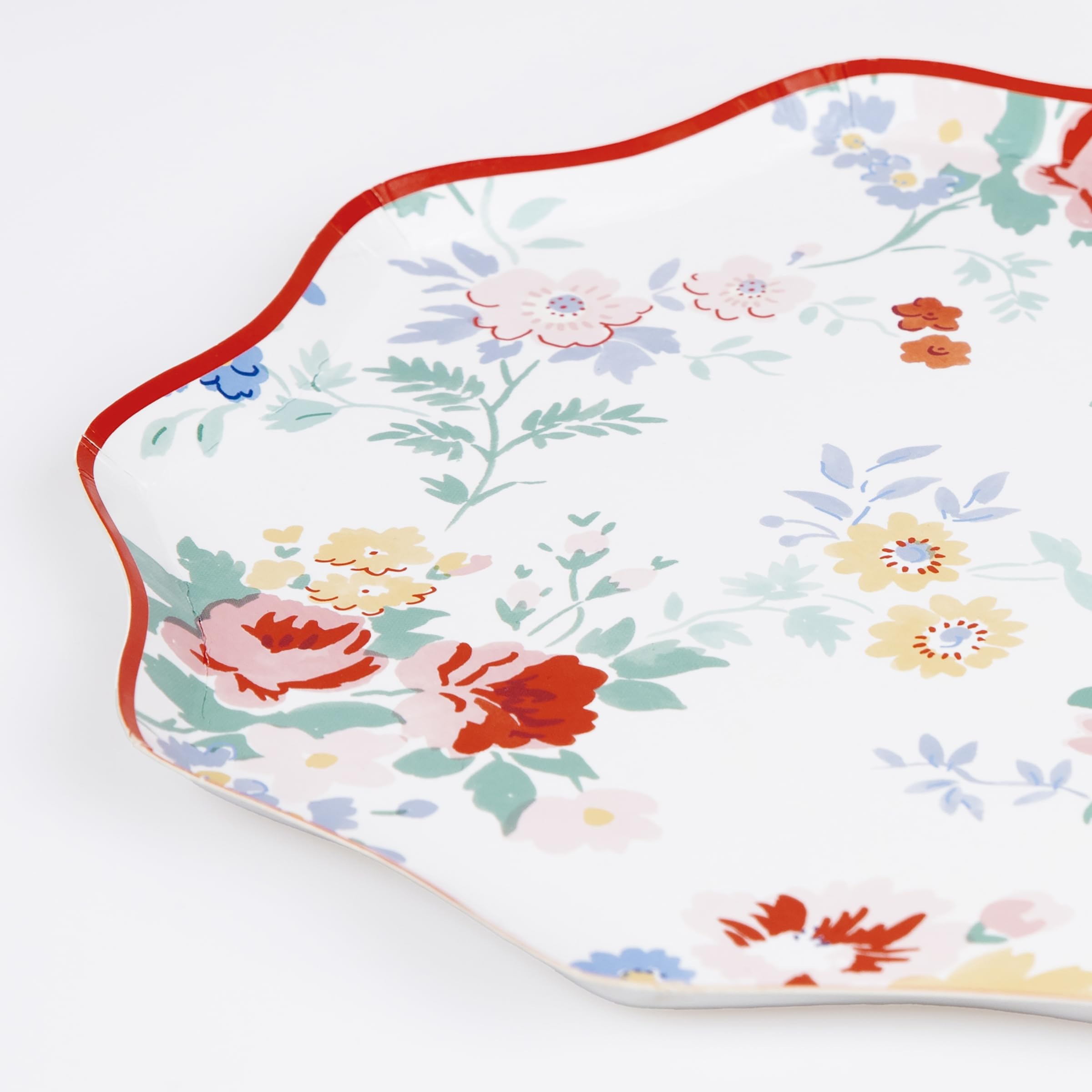 Meri Meri Wavy Floral Plates (Pack of 8), Disposable Paper Party Plates for Bridal Shower, Garden Parties, Elegant Wavy Edge, Hot & Cold Food - Image 3