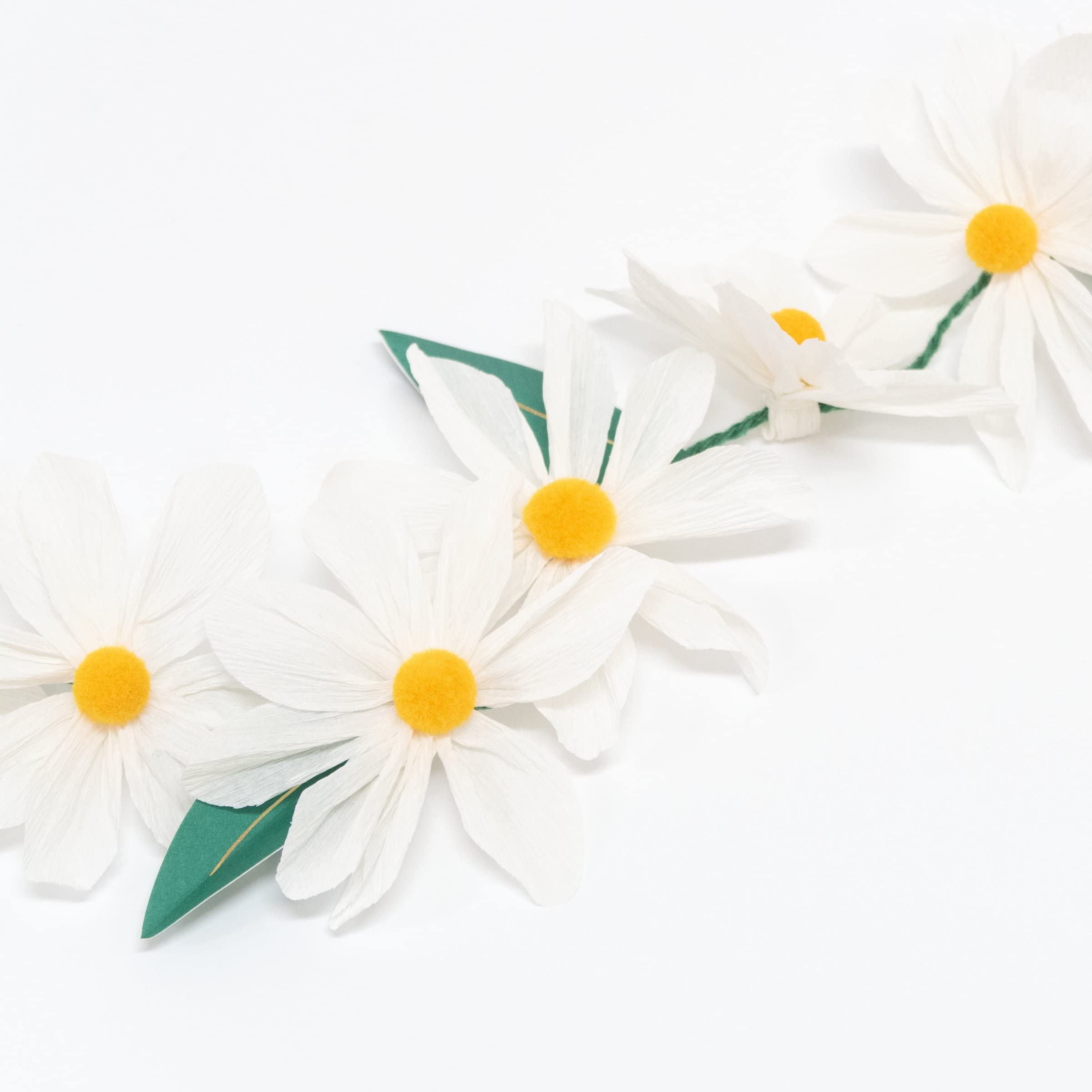 Meri Meri Wild Daisy Garland (Pack of 1), 8' Flower Garland w Excess Cord, Crepe Paper Flowers - Image 2