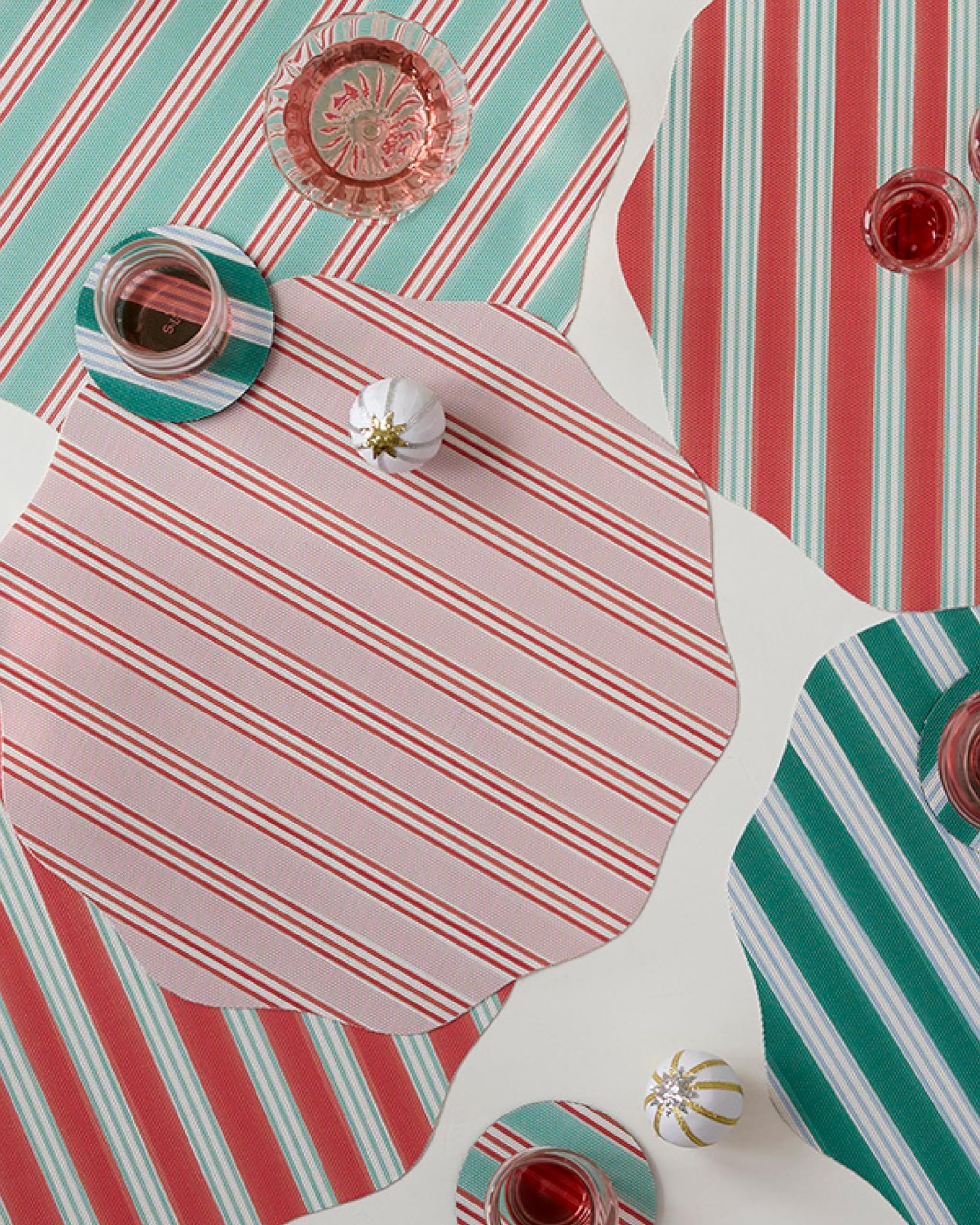 Meri Meri x Chilewich Festive Icon Stripe Woven Placemats - Scalloped-Edge Dining Table Mats - Reusable, Stain-Resistant, Indoor/Outdoor Tabletop Protection - 18.5" x 13.5" - Image 5